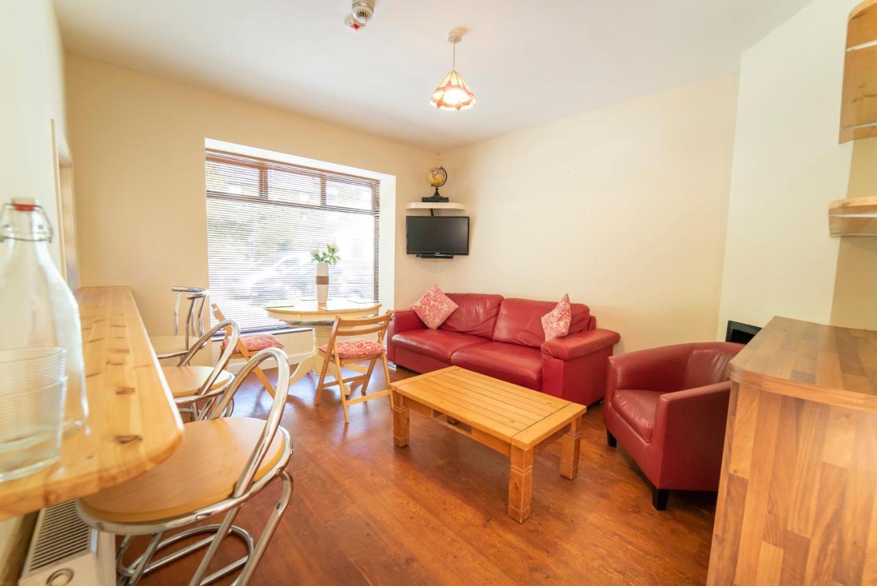 غالواي Charming City Centre Guest House المظهر الخارجي الصورة